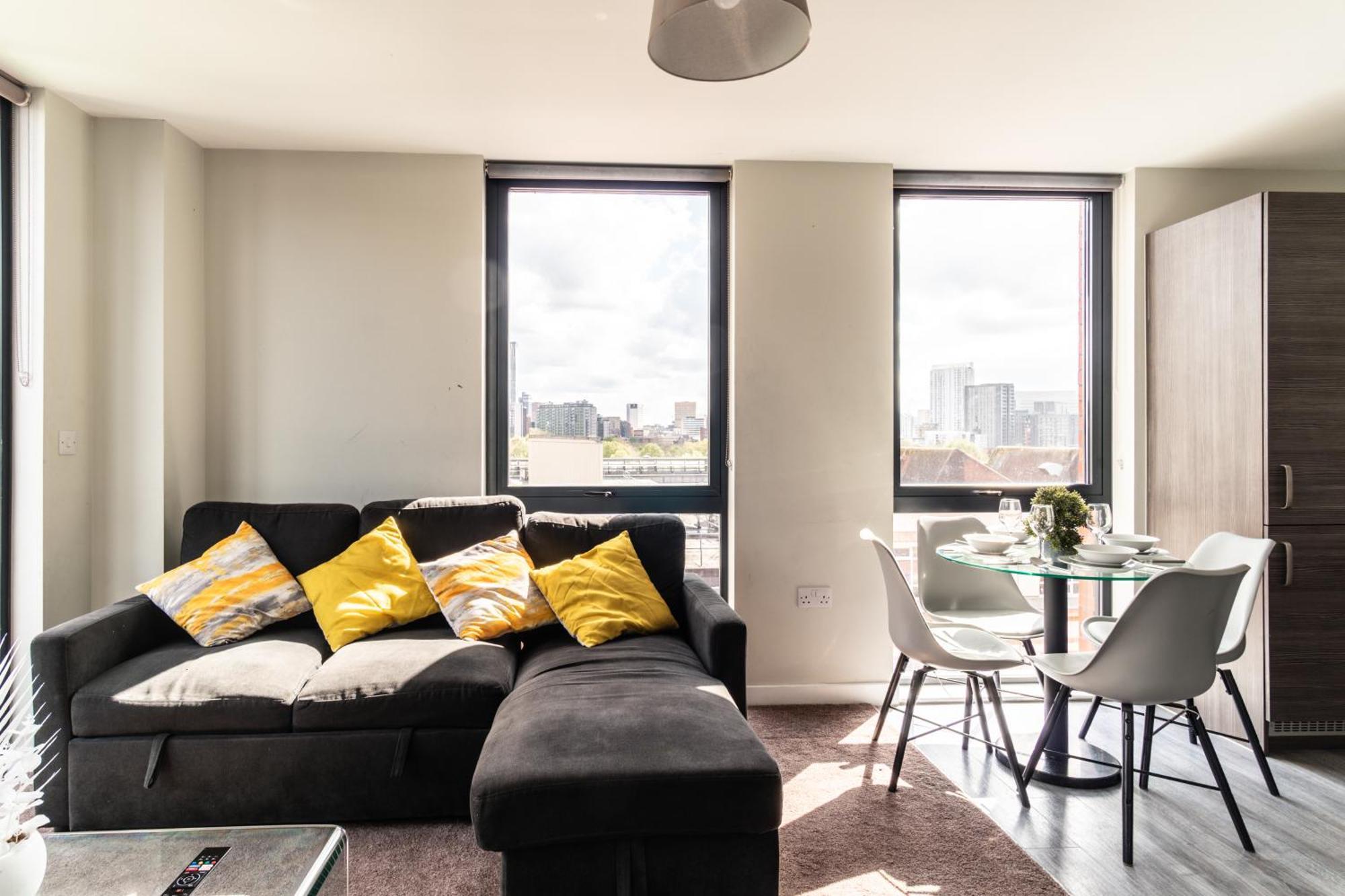 Prime Location 1 Bed Penthouse Apartment マンチェスター エクステリア 写真